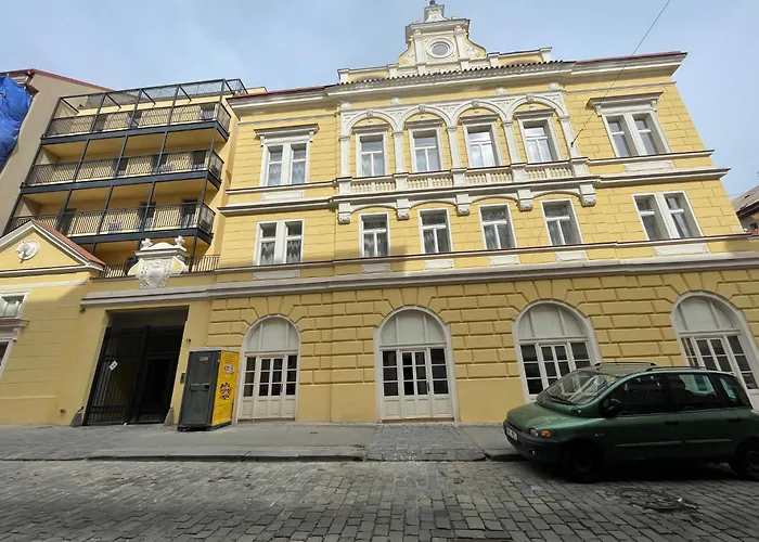 Varsavska T 303 Apartment